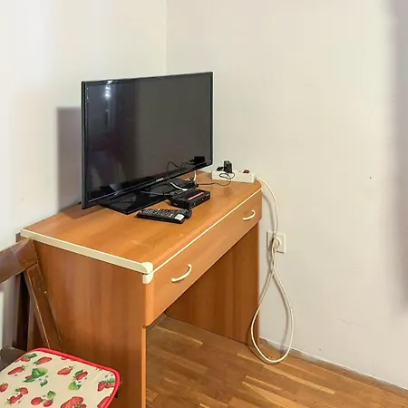 Lovely In With Wifi Apartamento Ičići